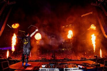 Alesso Live at Ultra Music Festival Miami 2022 | UMF (Full DJ Set)