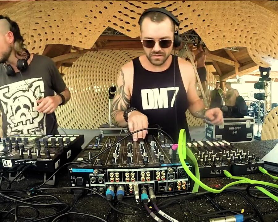 Rinkadink & Element at Ozora 2017