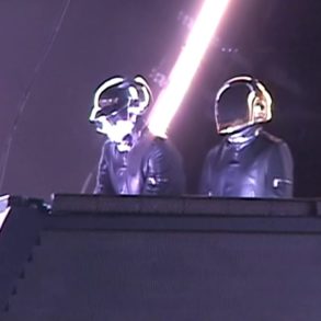 (WATCH) Daft Punk - Vegoose 2007 - [New 3-Cam Video Mix] - Las Vegas - [Full-Show*/60fps] - Alive 2007