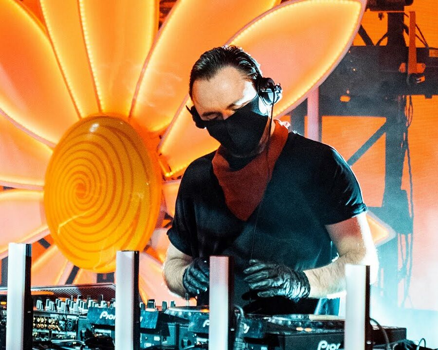 (WATCH) Duke Dumont - EDC Las Vegas Virtual Rave-A-Thon