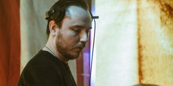 (WATCH) Duke Dumont - Escape Halloween Virtual Rave-A-Thon - NYCRavers