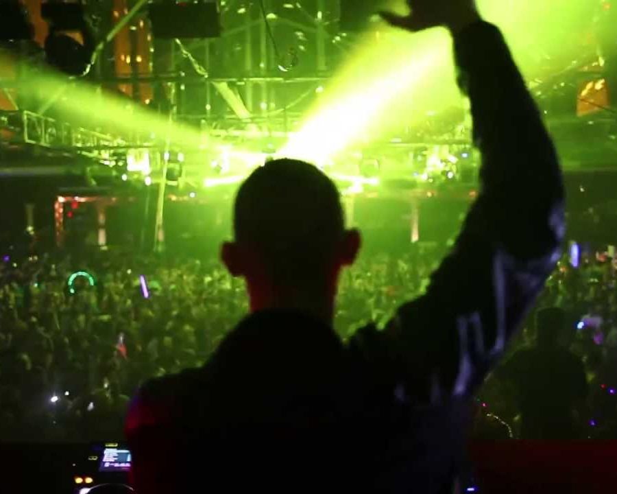 (WATCH) Nyan Cats ft. Frontliner