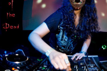 Jen Mas : Dance Of The Dead - a Halloween Kikwear Morning Mix Jen Mas : Dance Of The Dead - a Halloween Kikwear Morning Mix