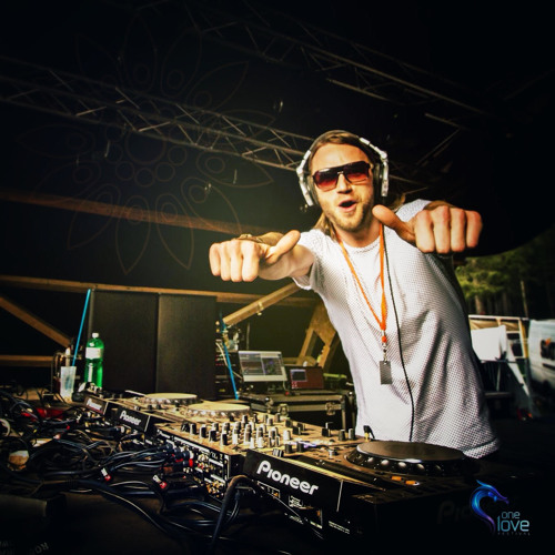 SynSUN : Live @ One Love Festival, Switzerland (11.06.2015) [Free Download] - (Psytrance Thursdays)